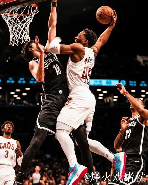 米切尔绝杀骑士7连胜送雄鹿5连败 绿军灭黄蜂